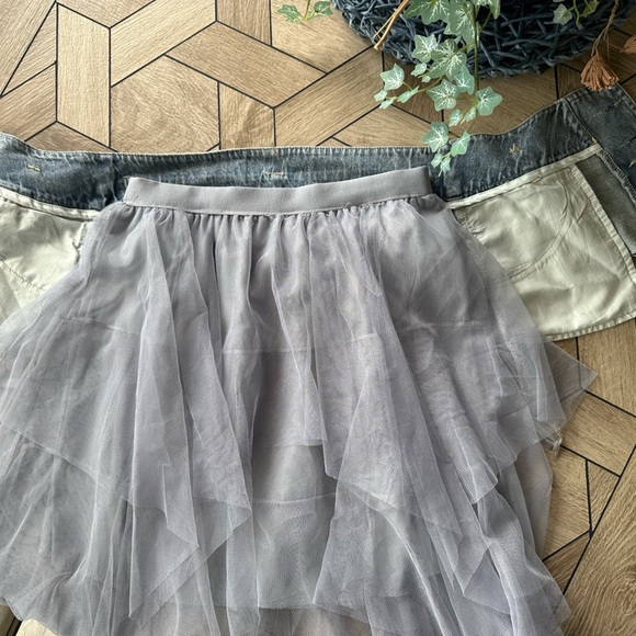 NWOT Chic Denim and Gray Layered Midi Skirt - Picture 10 of 12
